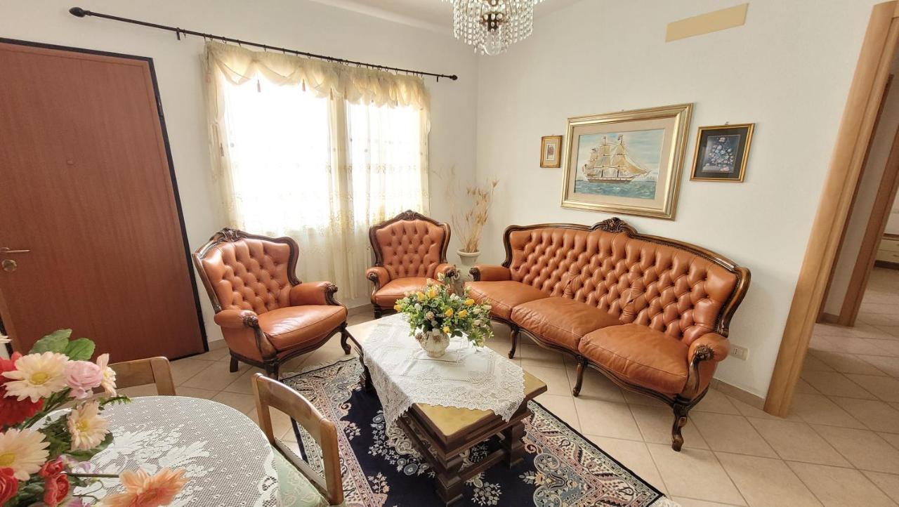 Residenza La Pineta Orosei Villa Exterior foto