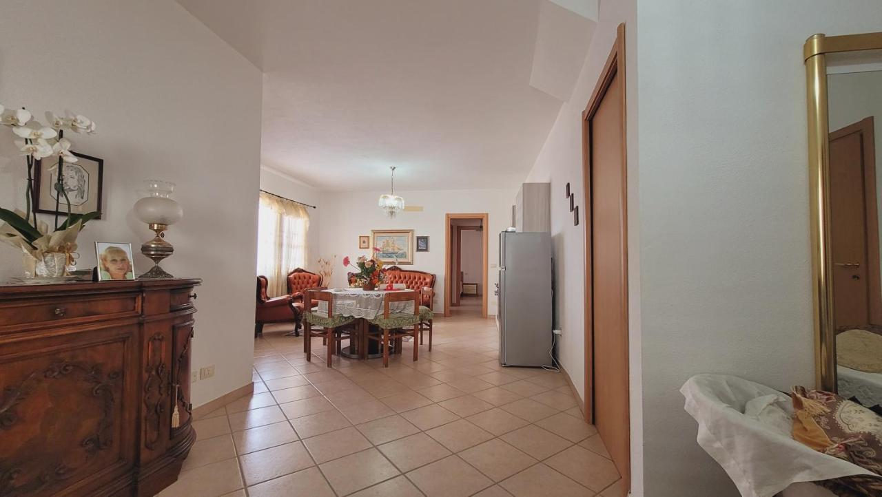 Residenza La Pineta Orosei Villa Exterior foto